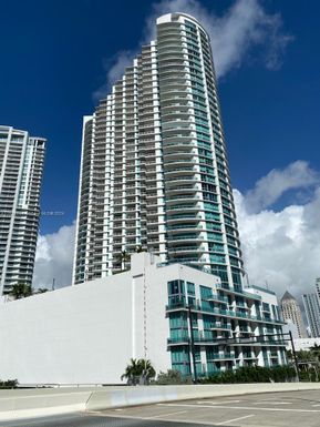 350 S Miami Ave # 3312, Miami FL 33130