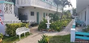 6490 Collins Ave # 8, Miami Beach FL 33141