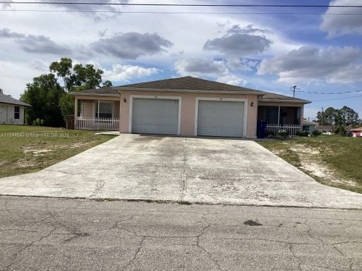 732/734 Harry Ave S, Lehigh Acres FL 33973