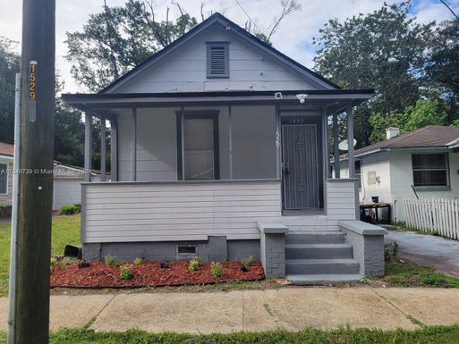 1529 Steele St, Other City - In The State Of Florida FL 32209