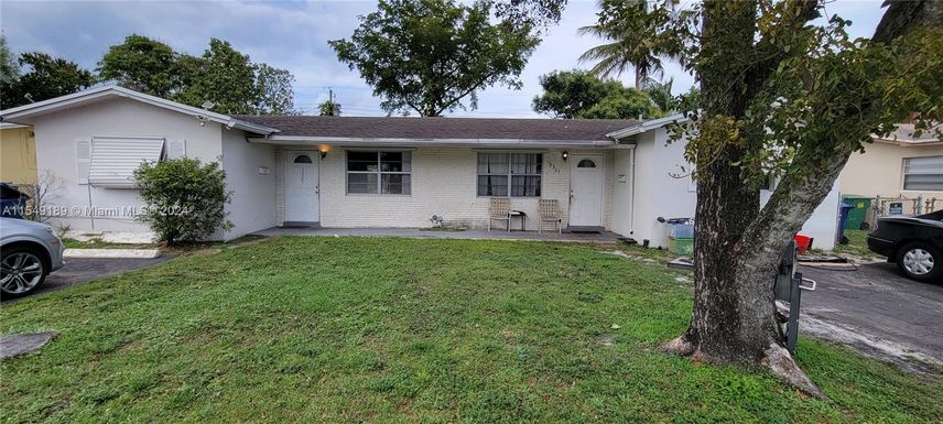 5321 NW 16th Ct, Lauderhill FL 33313