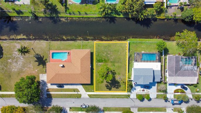 42 Nw Ave, Coconut Creek FL 33066