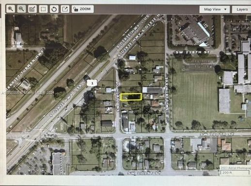 21905 SW 118th Ct, Miami FL 33170