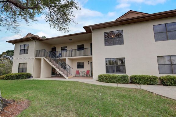 1642 Seascape Cir # 202, Other City - In The State Of Florida FL 34689