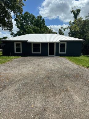 227 S Osceola Ave, Other City - In The State Of Florida FL 34266