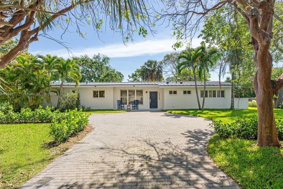 12725 SW 82nd Ave, Pinecrest FL 33156