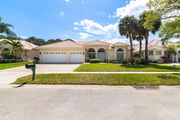 3480 SE Fairway Oaks Trl # 0, Stuart FL 34997