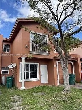 612 SW 11th St, Florida City FL 33034