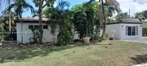 3788 SW 17th St, Fort Lauderdale FL 33312