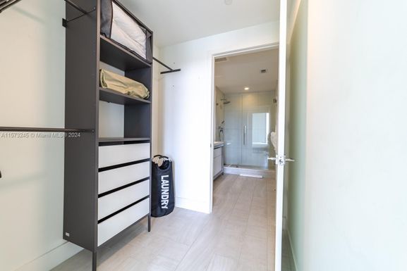 2000 Metropica Way # 806, Sunrise FL 33323