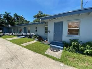 12790 Us Highway 441, Canal Point FL 33438