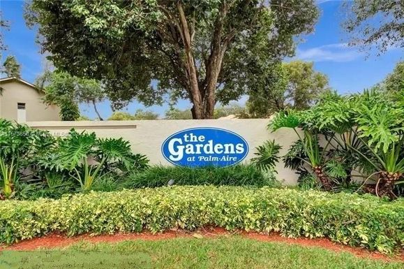 715 Gardens Dr # 103, Pompano Beach FL 33069
