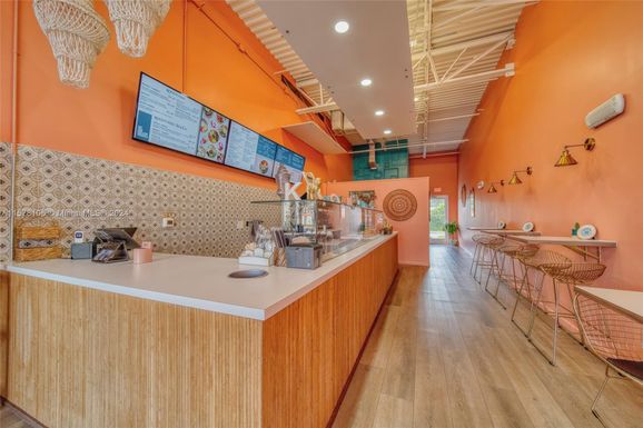 Healthy Cafe For Sale in Cooper City, Cooper City FL 33024