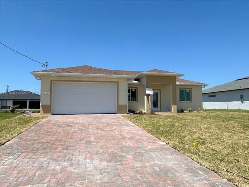 1224 NW 36th Place, Cape Coral FL 33993