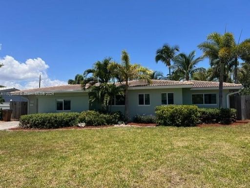 1565 SE 5th St, Deerfield Beach FL 33441