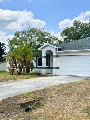 514 SW Jeanne Ave, Port St. Lucie FL 34953