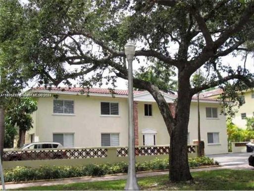1 Edgewater Dr # 203, Coral Gables FL 33133