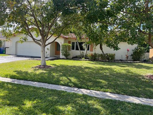 2794 NW 121st Dr, Coral Springs FL 33065