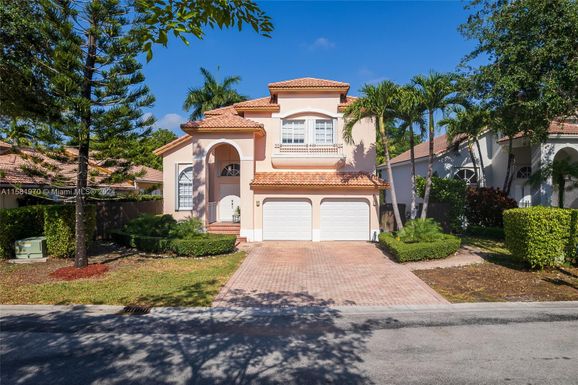 5878 NW 111th Ave, Doral FL 33178
