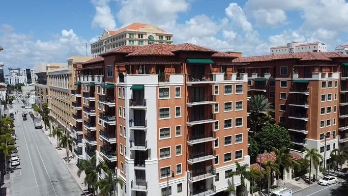 100 Andalusia Ave # 12, Coral Gables FL 33134