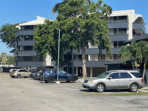 16220 NW 2nd Ave # 312, Miami FL 33169