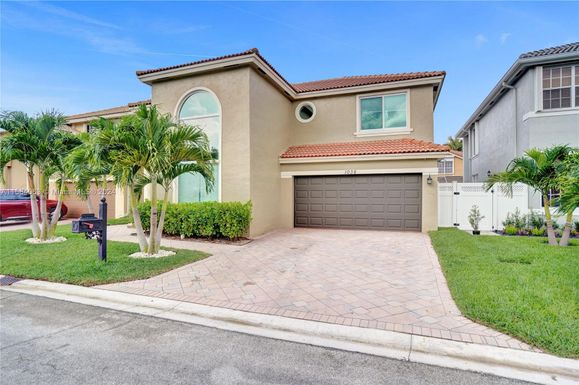 1038 NW 116th Ave, Coral Springs FL 33071