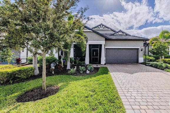 12513 Aqua Reserve Ct, Fort Myers FL 33913