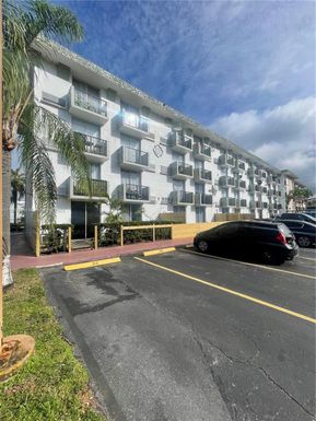 16450 NW 2nd Ave # 109, Miami FL 33169