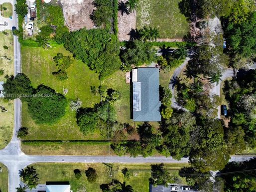 0 0, Unincorporated Dade County FL 33030