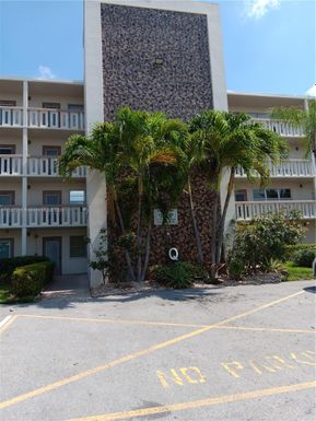 1069 Newport Q # 1069, Deerfield Beach FL 33442