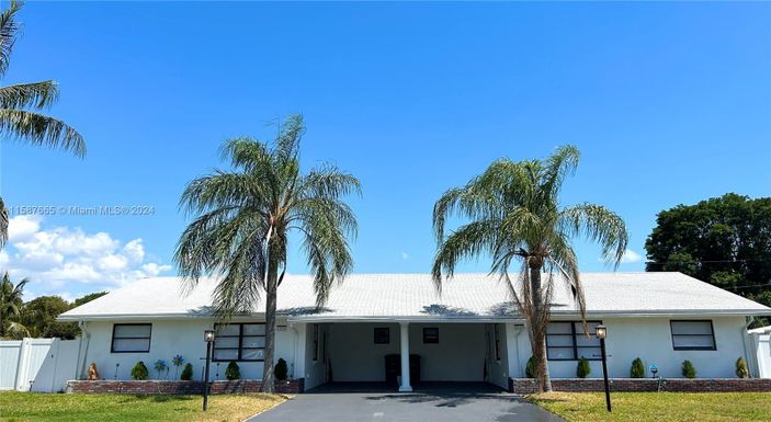 1111 Brown Rd, Lake Worth FL 33462