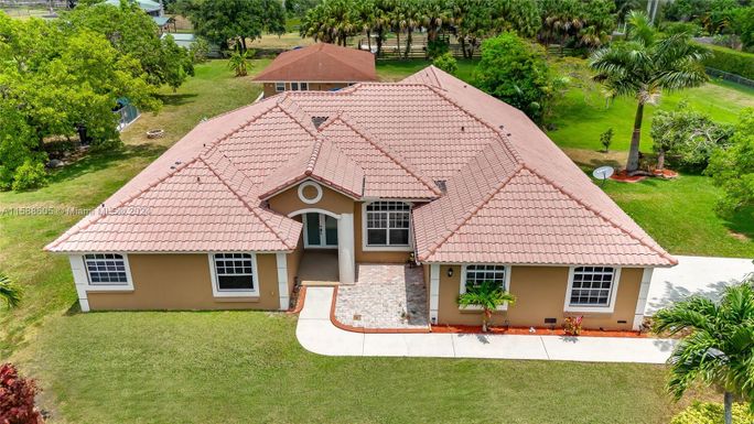 12851 Luray Rd, Southwest Ranches FL 33330