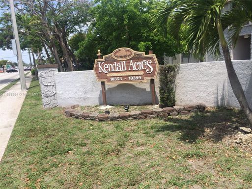 10353 N Kendall Dr, Miami FL 33176