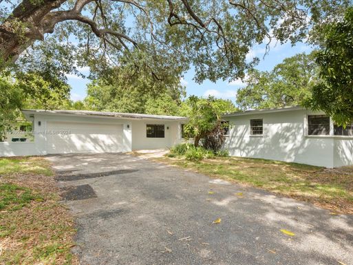 9315 SW 72nd Ave, Pinecrest FL 33156