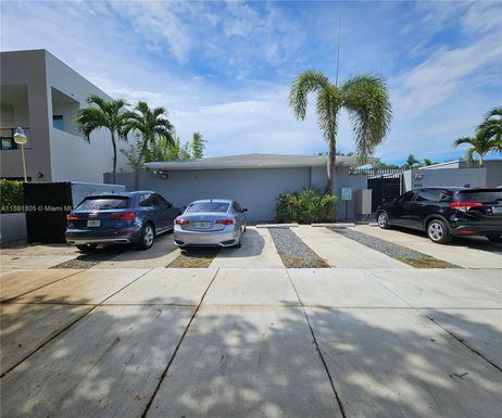 3475 SW 1 AV # 1, Miami FL 33145