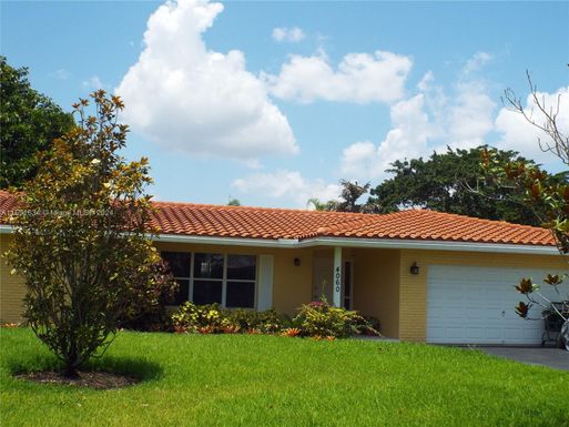 4060 NW 113th Ave, Coral Springs FL 33065