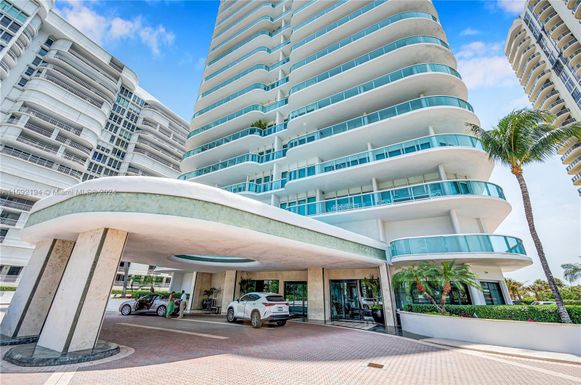 10101 Collins Ave # 8B, Bal Harbour FL 33154