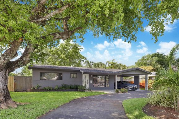 400 NW 30th Ct, Wilton Manors FL 33311