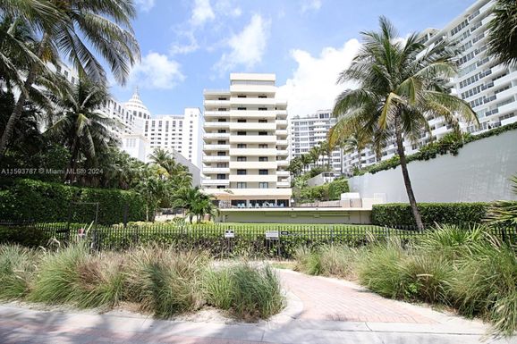 1621 Collins Ave # 302, Miami Beach FL 33139