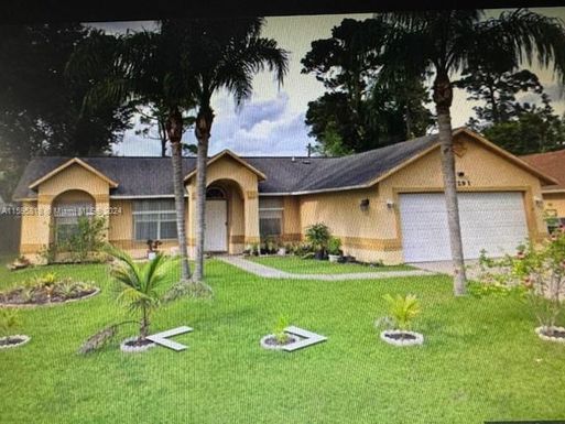 291 AWIN  CIR  SE, Palm Bay FL 32909