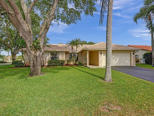 4830 NW 92nd Ter, Coral Springs FL 33067