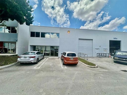 8050 NW 29th St # 124, Doral FL 33122