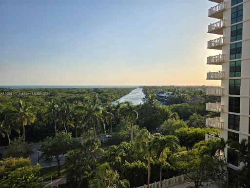 1121 Crandon Blvd # D604, Key Biscayne FL 33149