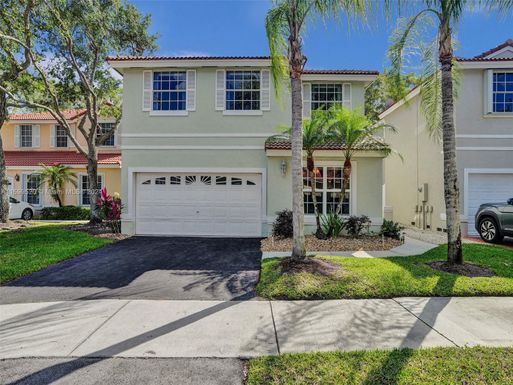 820 Garnet Cir, Weston FL 33326