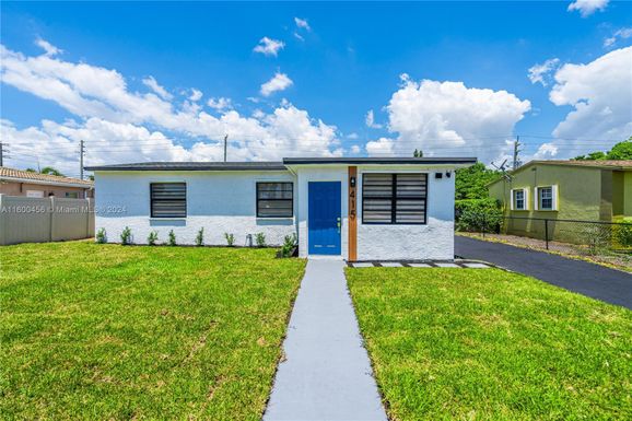 415 NW 30th Ave, Fort Lauderdale FL 33311