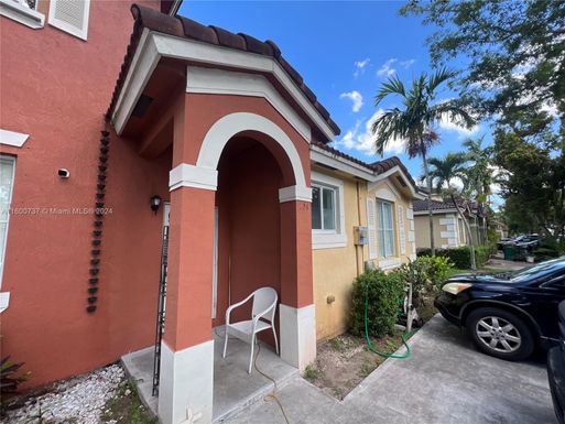 124 SW 16th Ave # 124, Homestead FL 33030