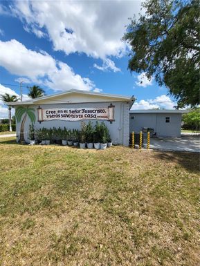 31350 SW 162nd Ave, Homestead FL 33033
