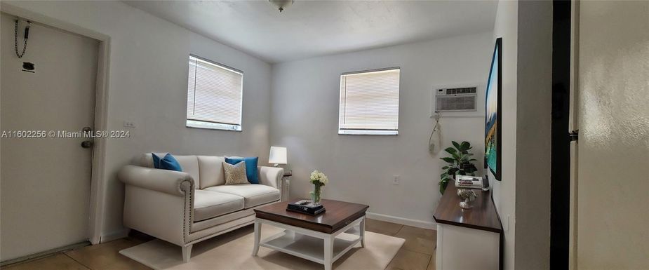 567 NW 90th St # 3, El Portal FL 33150