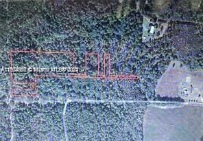 15 George Johnson Rd, Other City - In The State Of Florida FL 32425