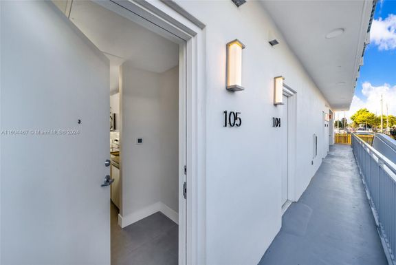 1536 NW 15th Ave # 105, Miami FL 33125